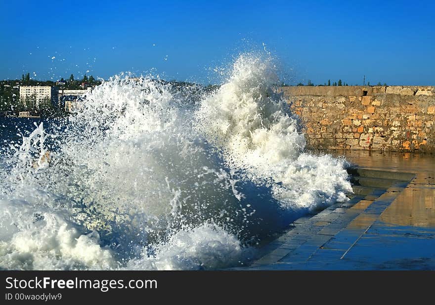 Reporting - a storm in the Crimean