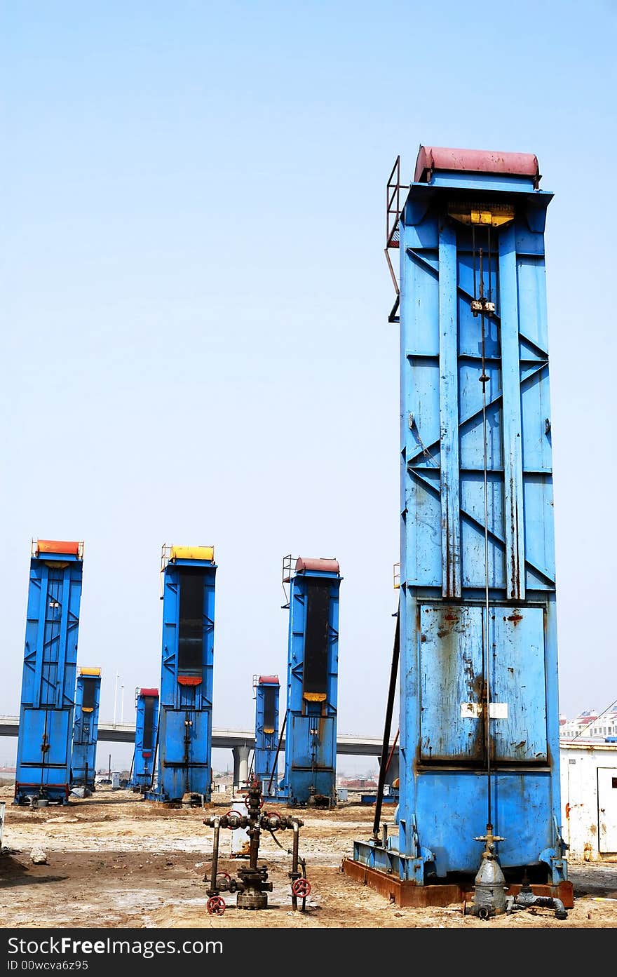 Cluster Oil Pumping Units in China Shengli oil. Cluster Oil Pumping Units in China Shengli oil