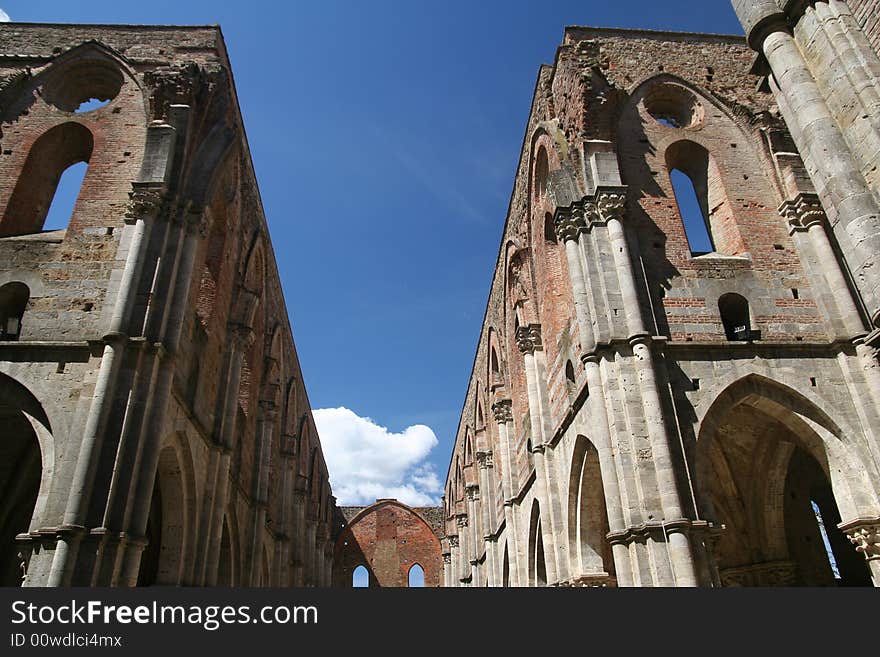 San Galgano abbey / detail