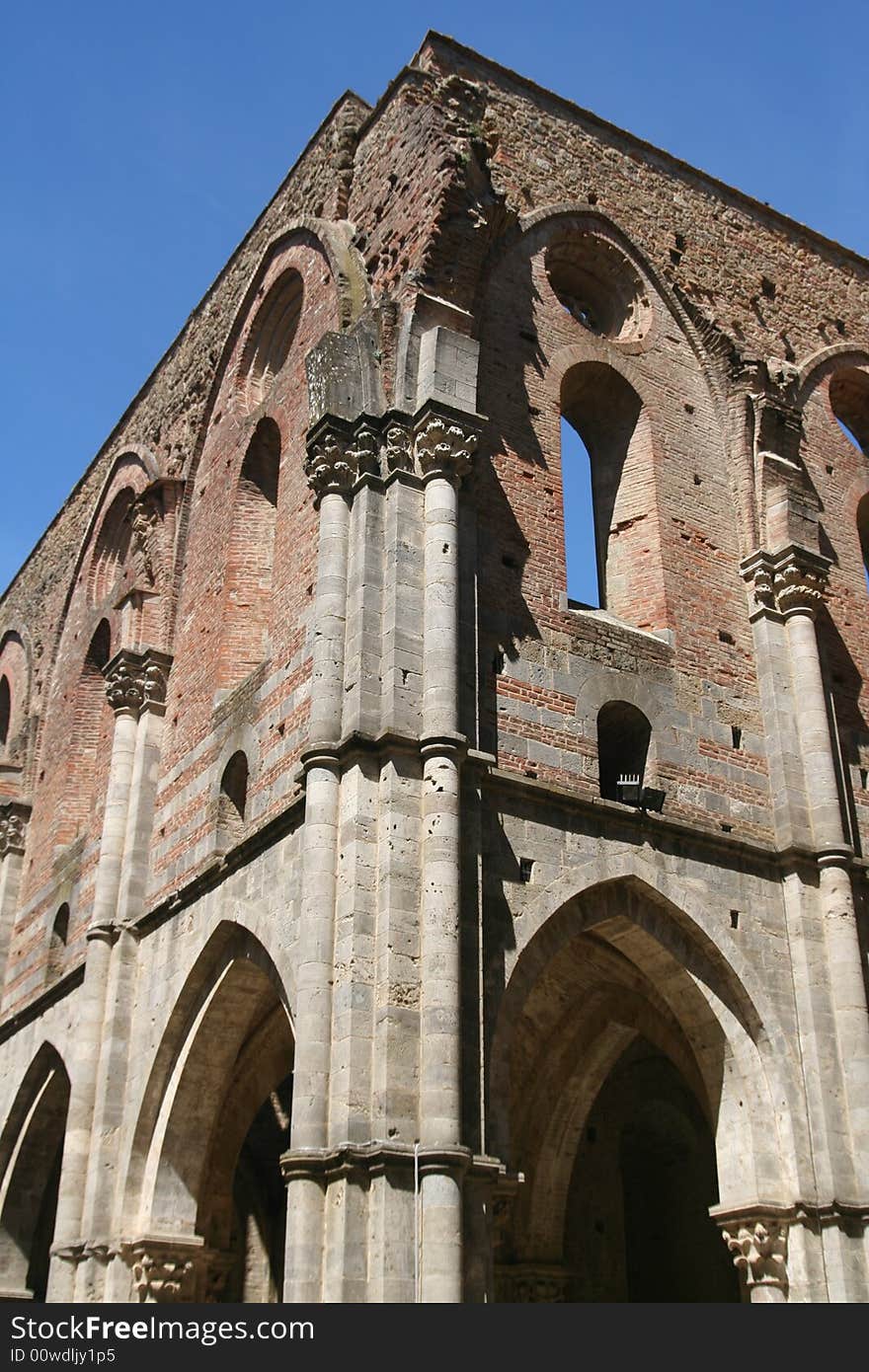 San Galgano abbey / detail