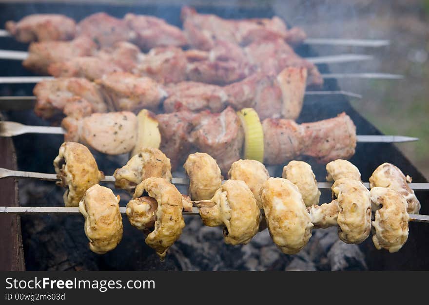 Shish kebab and Mushrooms, champignons