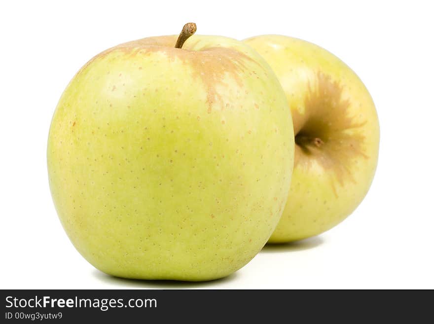 Fresh green apples isolated on a white background