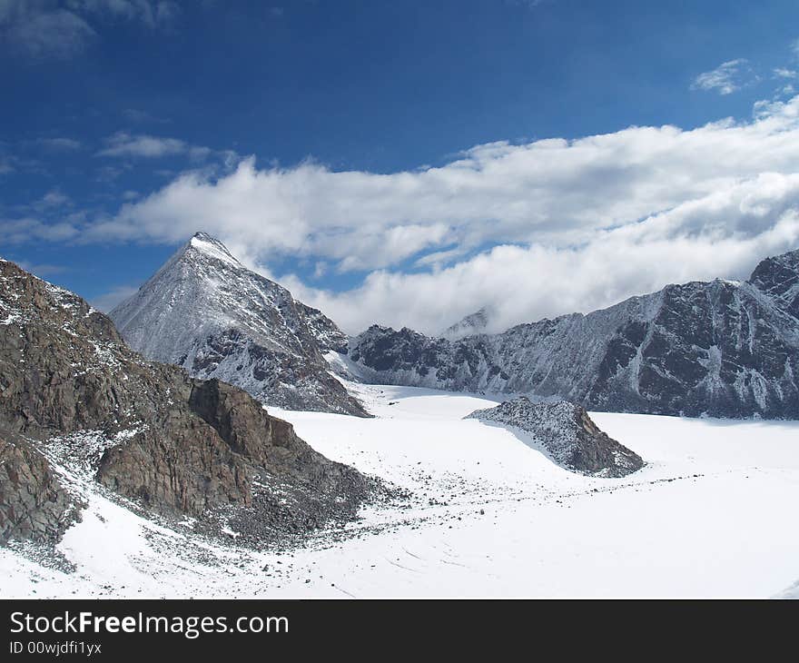 Snow-capped mountains on the plateau