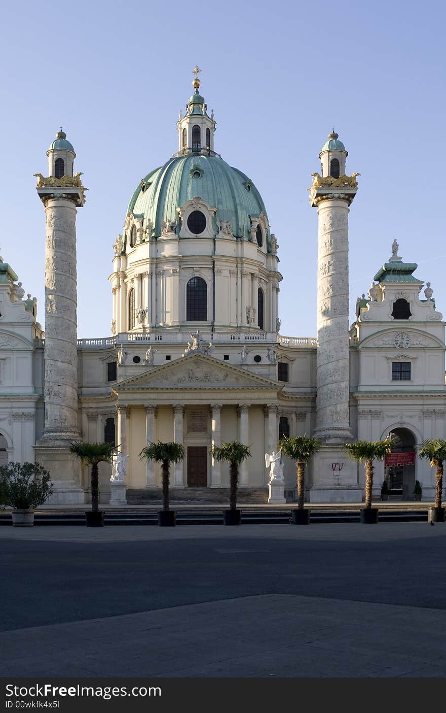 Charles Church, Vienna