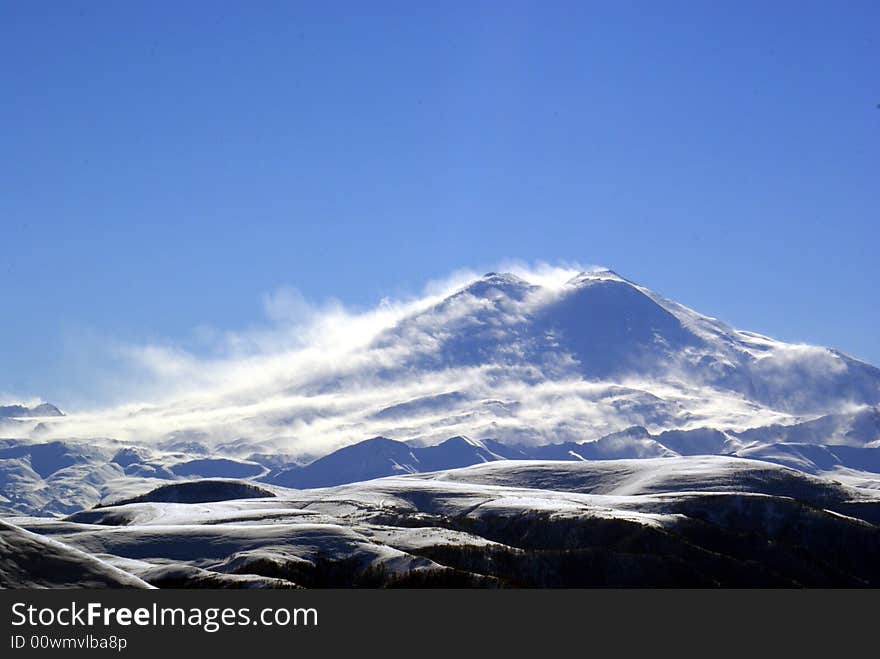 Elbrus Sun And Snow DeserÐµ