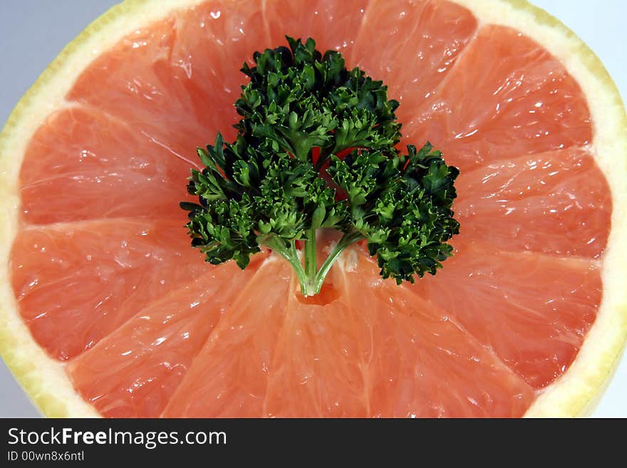 Grapefruit half with parsley