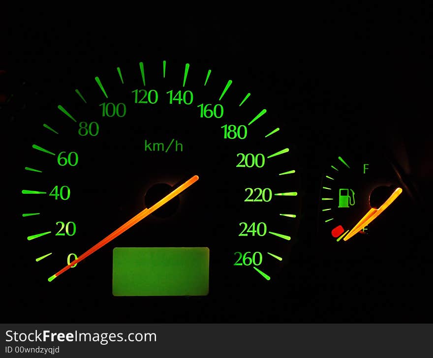 Crisp speedometer from a Ford Scorpio -95