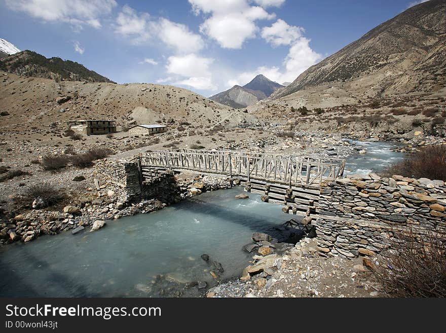 Wooden footbridge on the annapurna