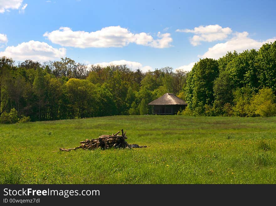 Old traditional ukrainian house with thatched roof