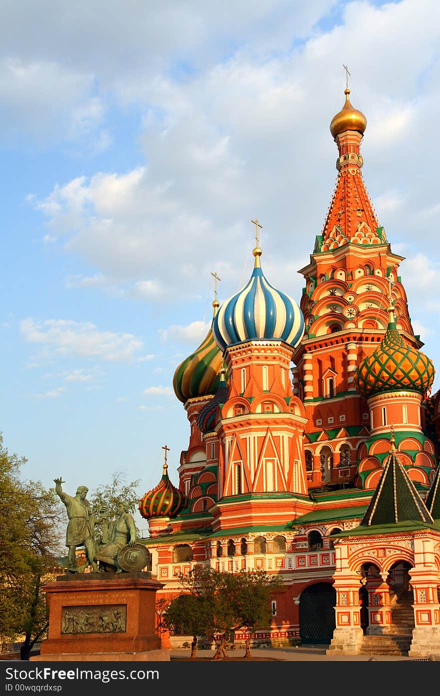 Vasiliy Blazhenniy church in Moscow