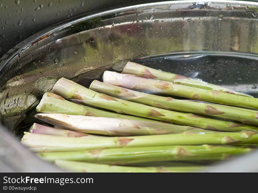 Asparagus Soaking