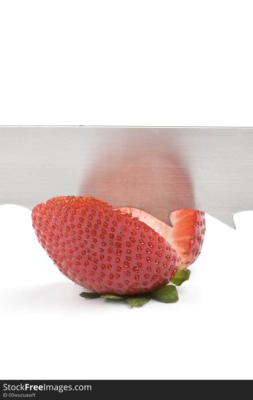 Strawberry halves and saw-blade