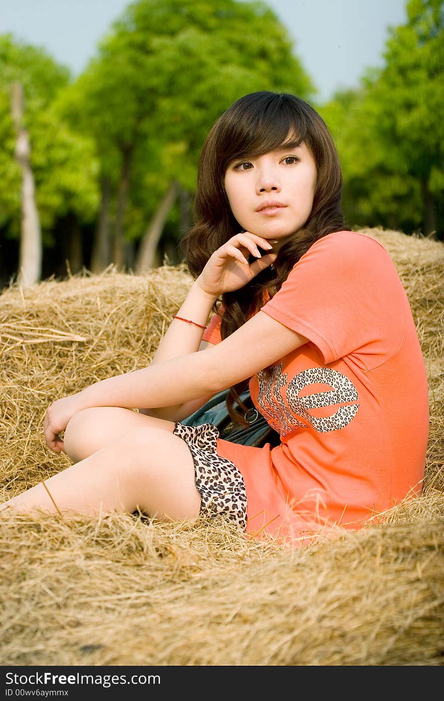 Portrait of young lady in the park