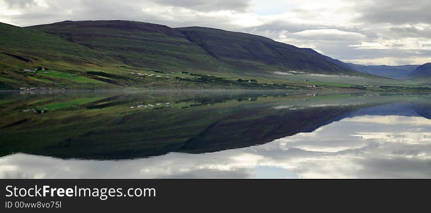 Panoramic reflection in the lake