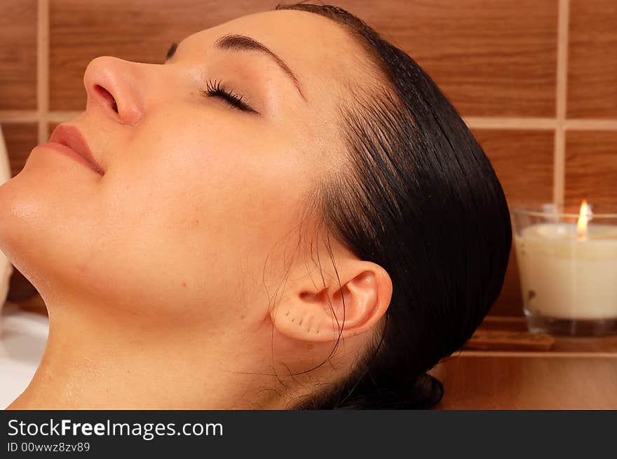 Woman relaxing in bath