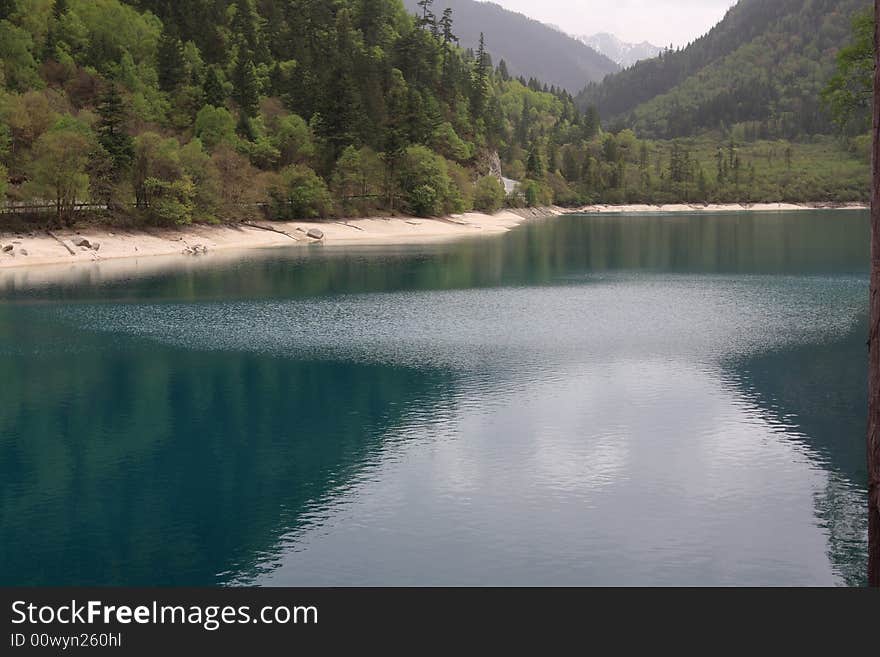 Lake in jiuzhaigou valley secnic. Lake in jiuzhaigou valley secnic