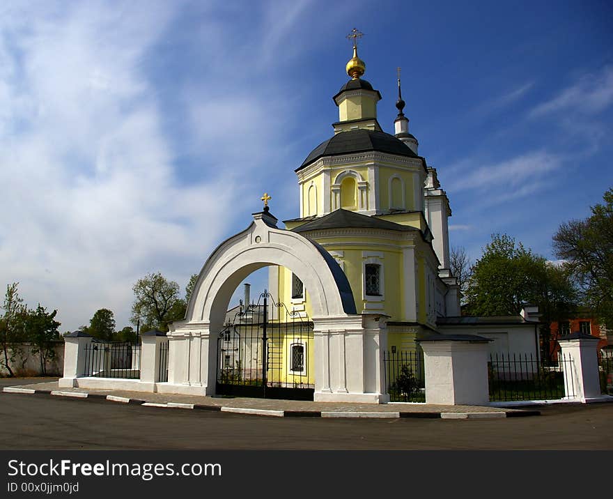 Temple in Ruza