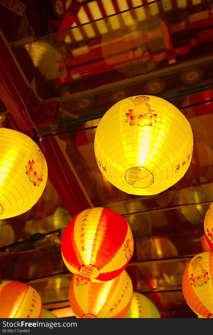 Vesak lightup, Singapore Chinatown, 2008. Vesak lightup, Singapore Chinatown, 2008