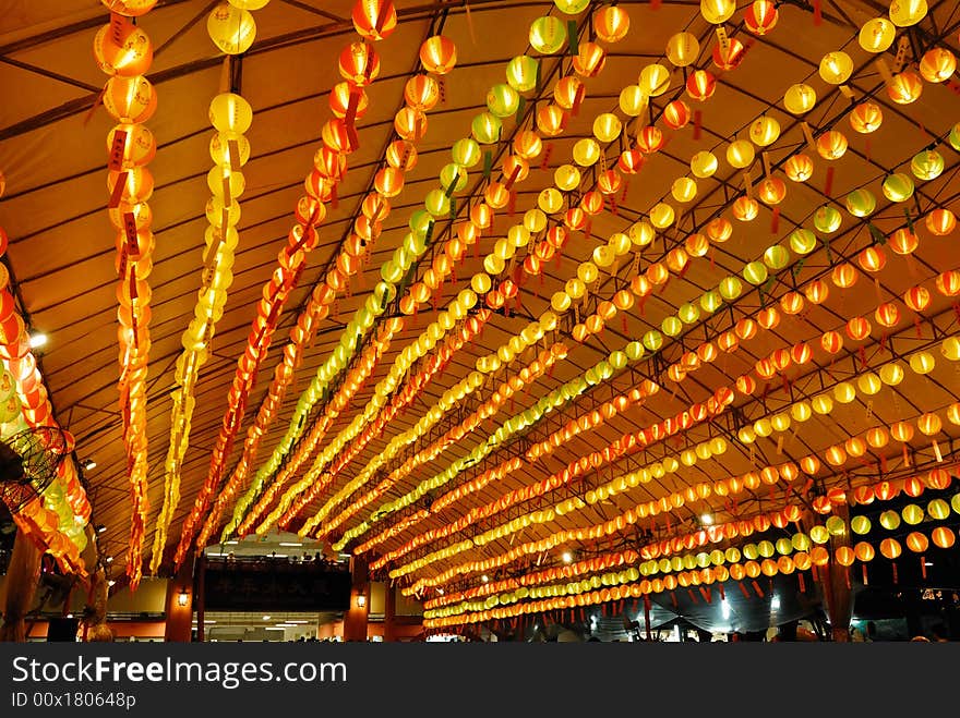 Vesak lightup, Singapore Chinatown, 2008. Vesak lightup, Singapore Chinatown, 2008