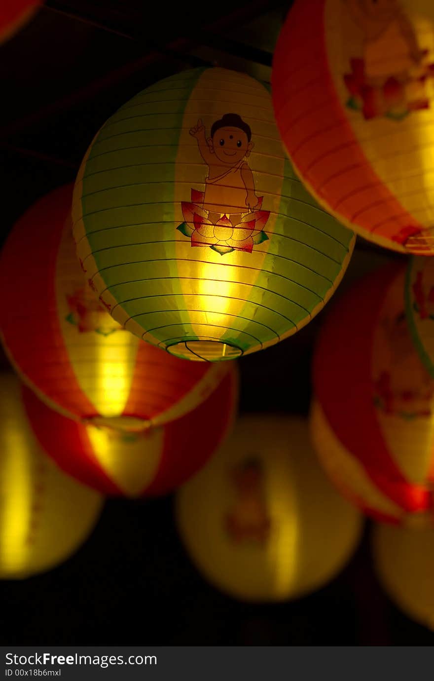 Vesak lightup, Singapore Chinatown, 2008. Vesak lightup, Singapore Chinatown, 2008