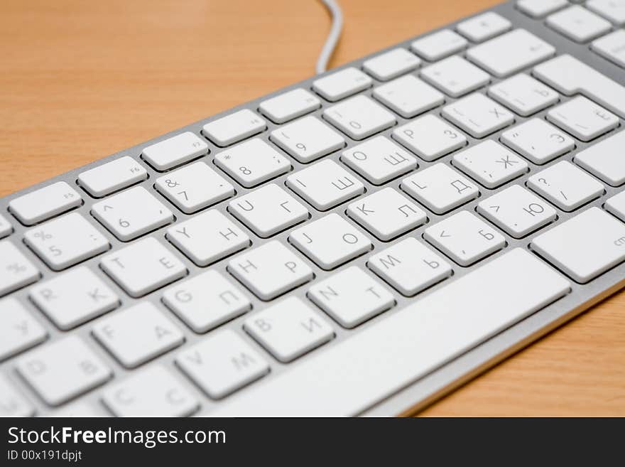 White And Silver Thin Aluminium Keyboard