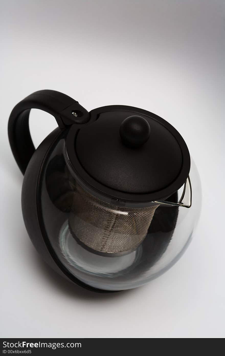 Modern glass teapot for preparation of tea