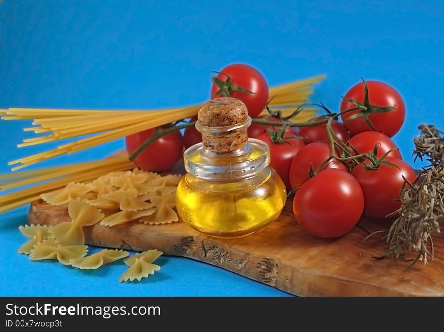 Pastes and tomatos in bunch