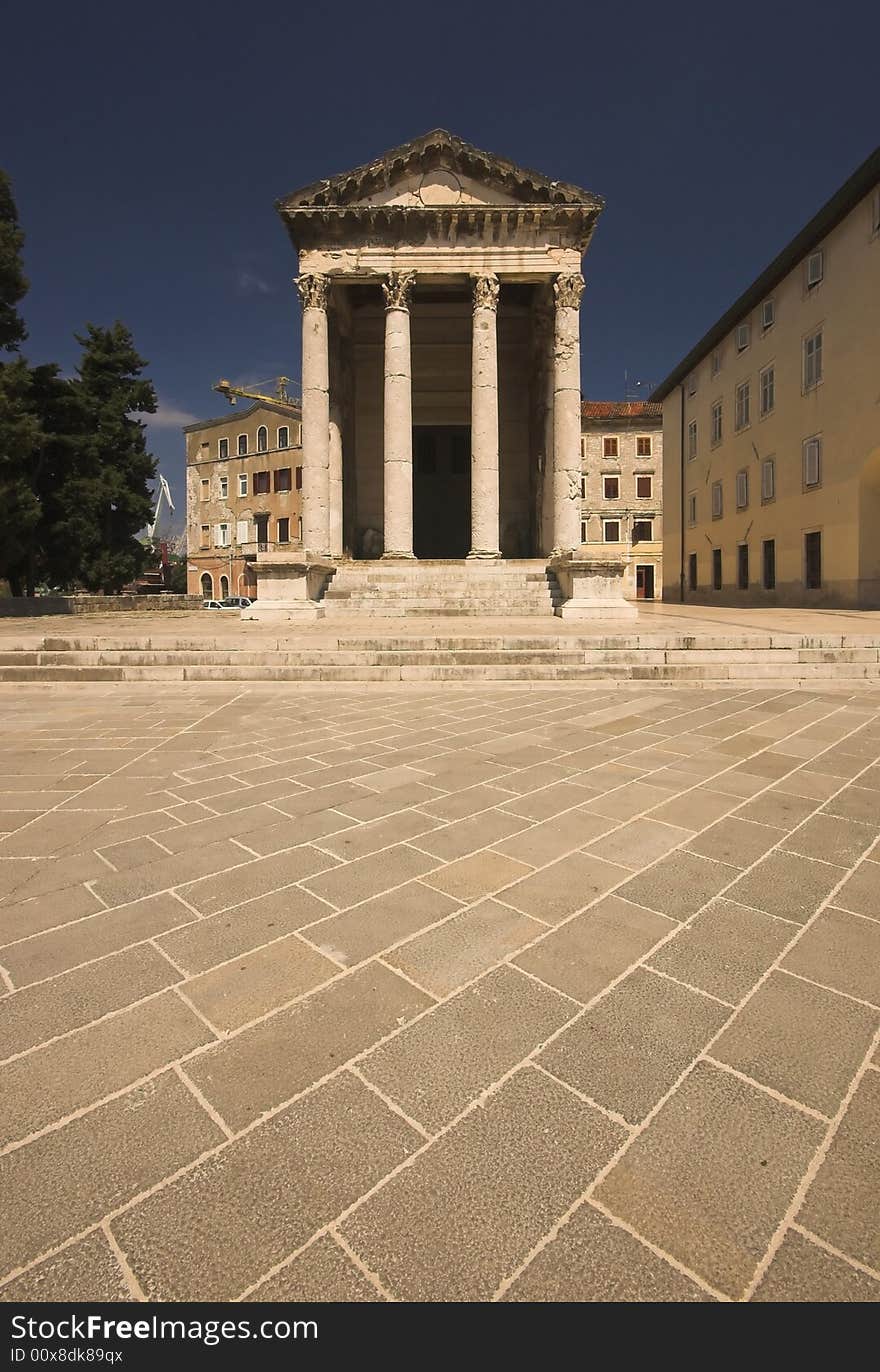 Temple Of Roma And Augustus