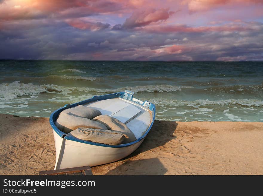 Boat on the beach (beautifully)