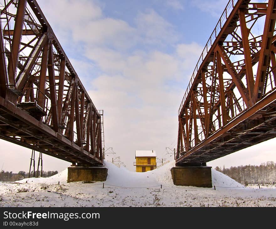 The  bridge in vinter