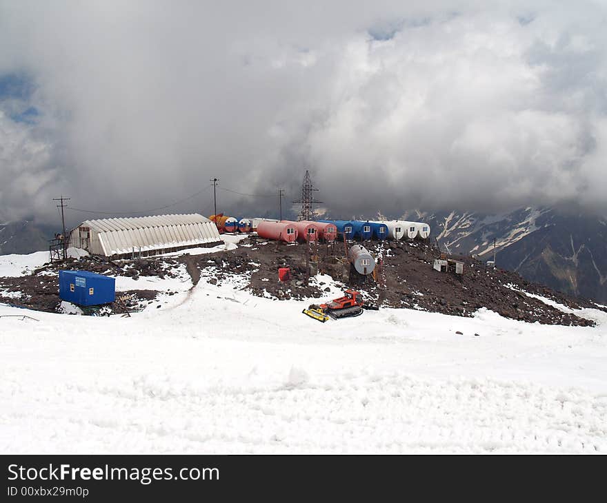 Photo. Mountains. Rescue station. Skiing. Mountaineering. Ratrak. Photo. Mountains. Rescue station. Skiing. Mountaineering. Ratrak.