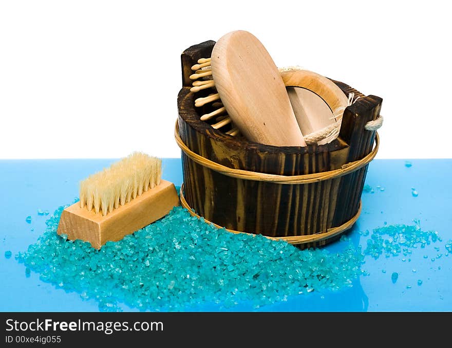 Washtub with bath salt, comb, mirror and brush