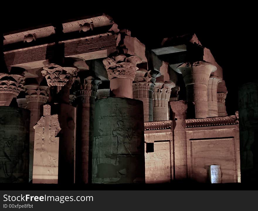 Kom Ombo temple at nile river - Egypt