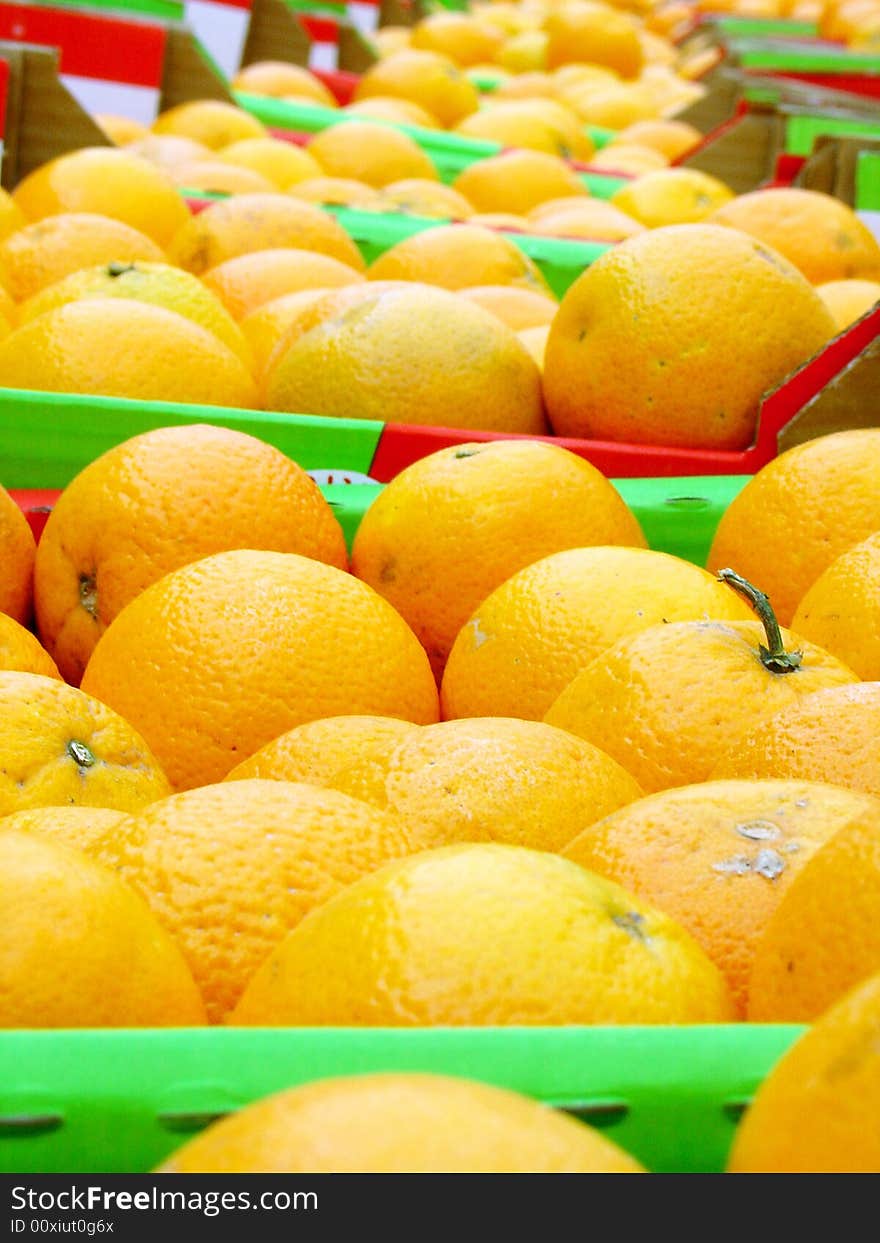 Many oranges on the market