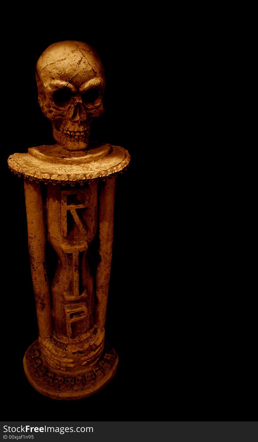 Skull Statue