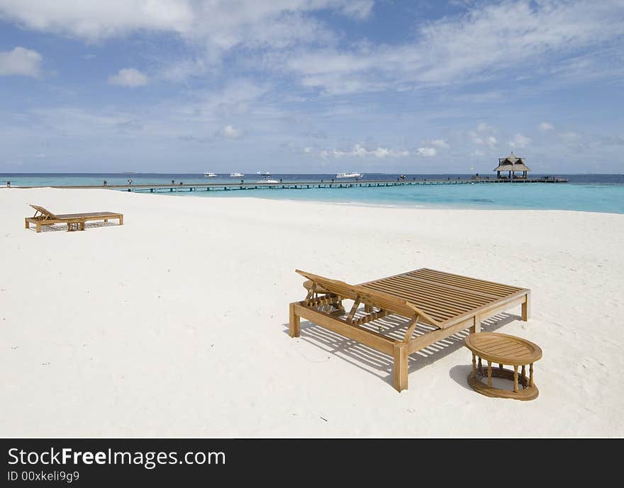 Mildives island of vabbin faru. Mildives island of vabbin faru.