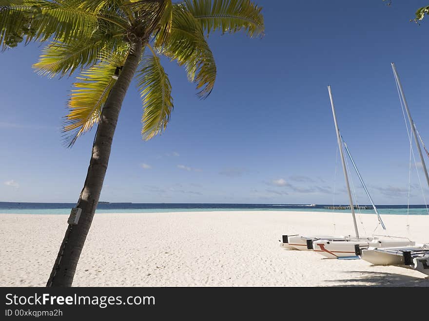 Maldives seascape on vabbin faru island (Banyan Tree resort).