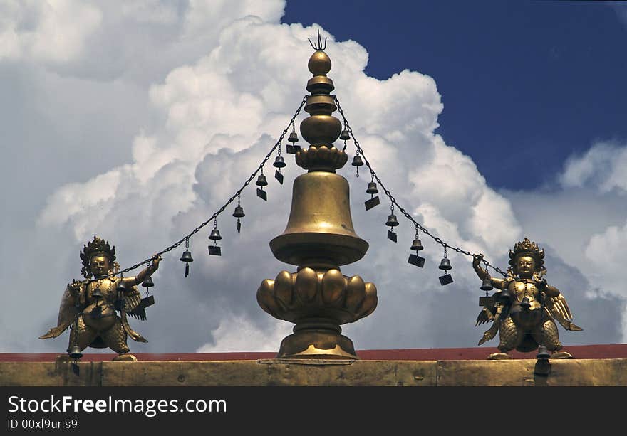 Tibetan Tempel Roof