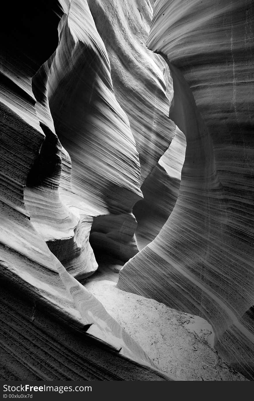 Slot Canyon B&W