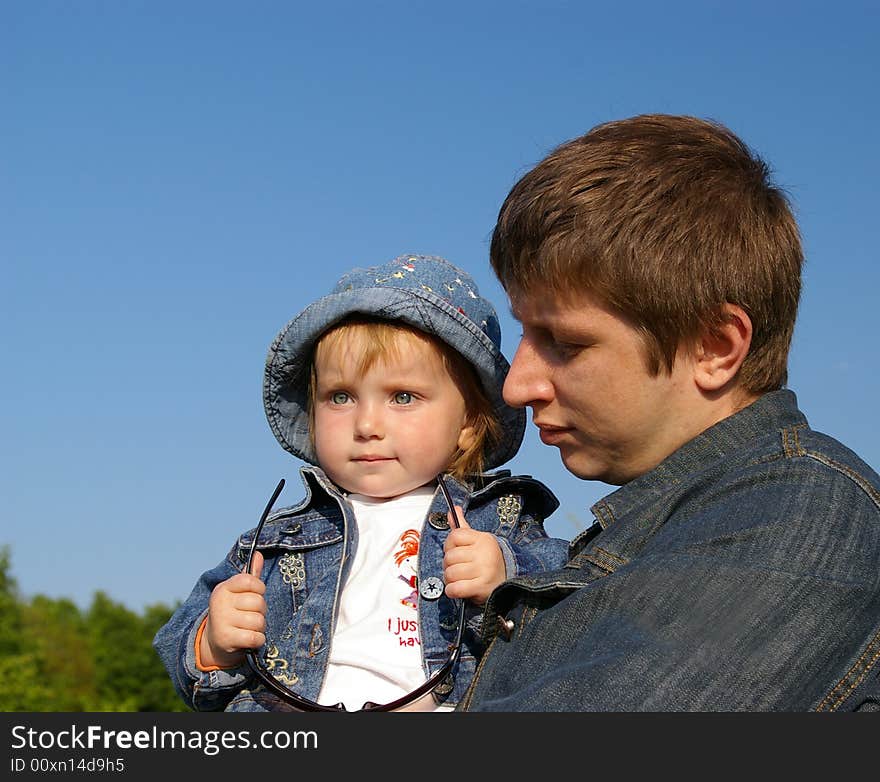 �addy and daughter on the nature