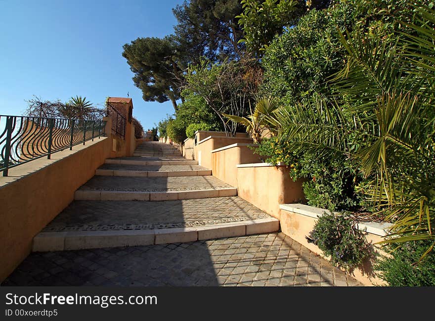 Walkway in the south of france, sunny morning