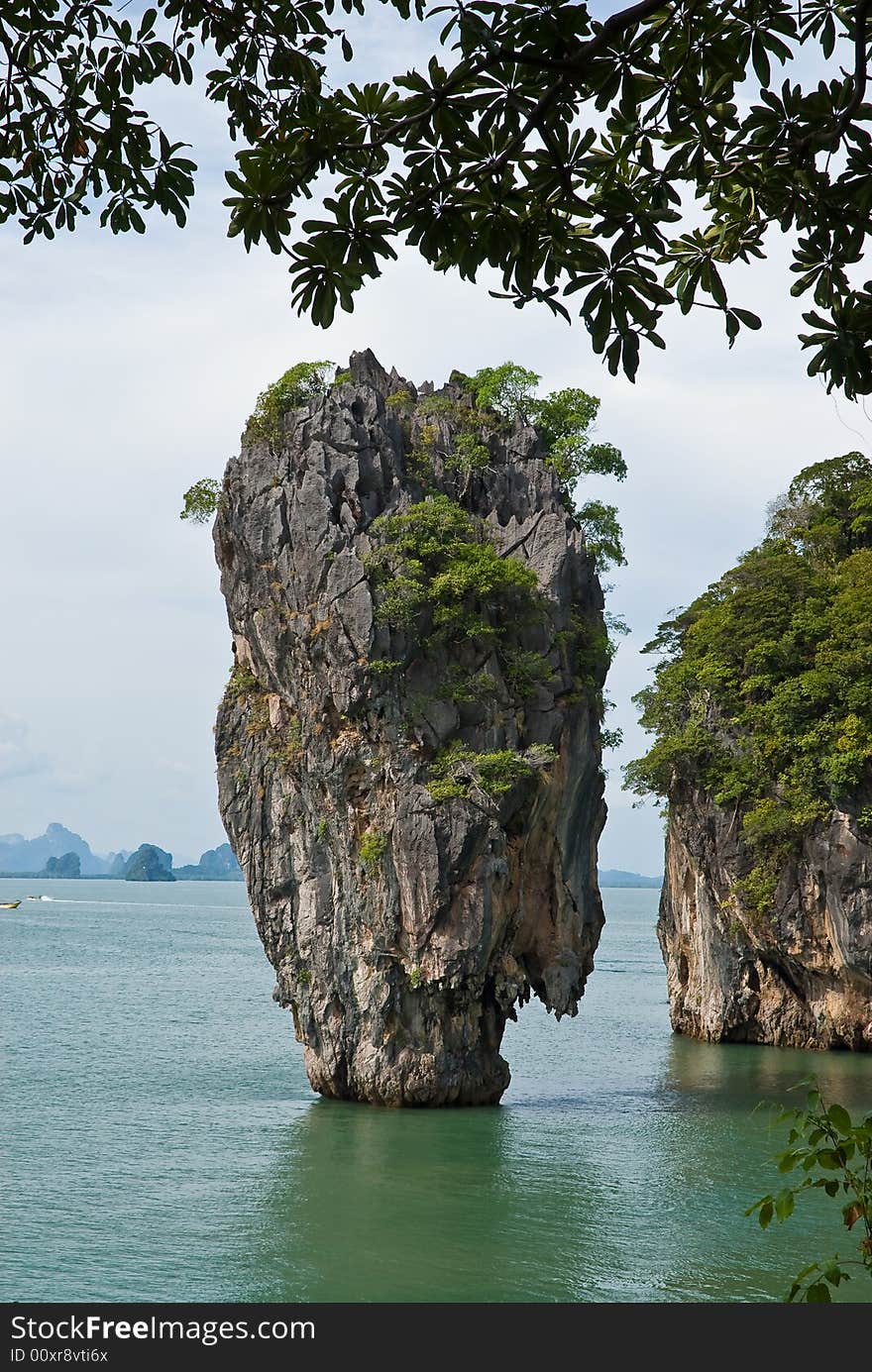 James Bond (Ko Tapu) island