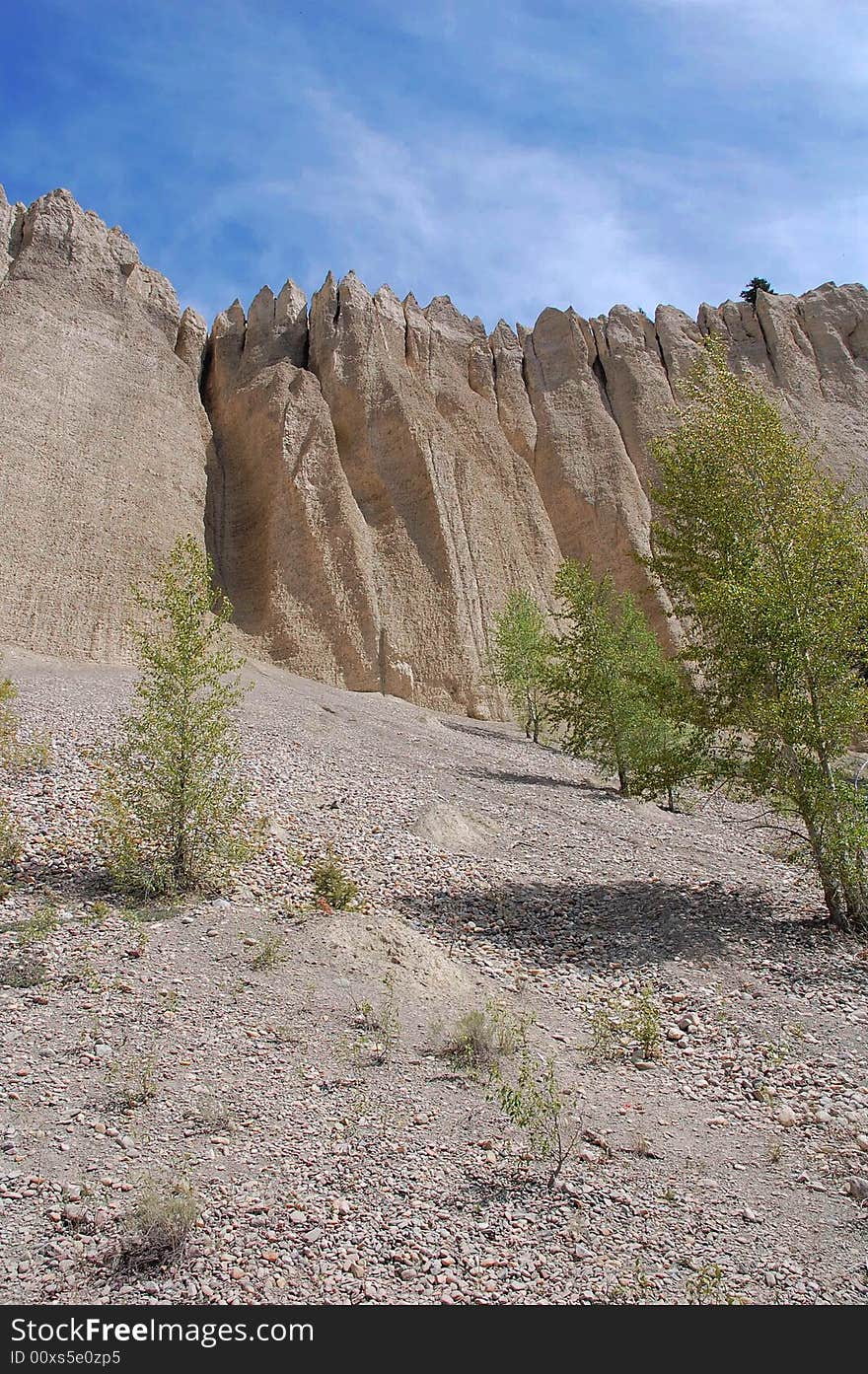 Roadside sandy cliff near city Cranbrook, british columbia, canada