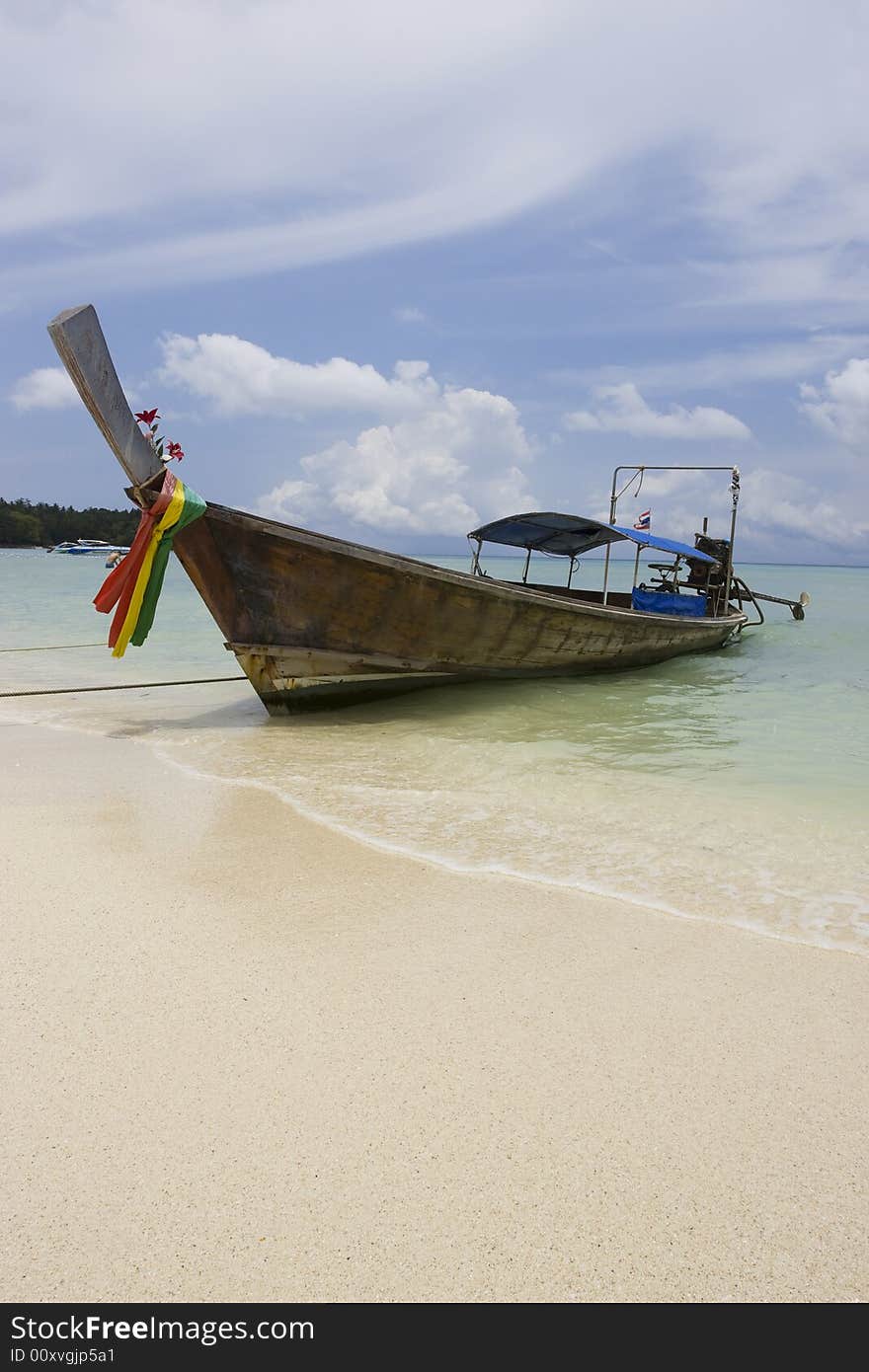 Longtail boat