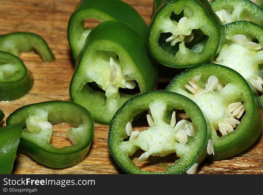 It is green peppers. cut already.