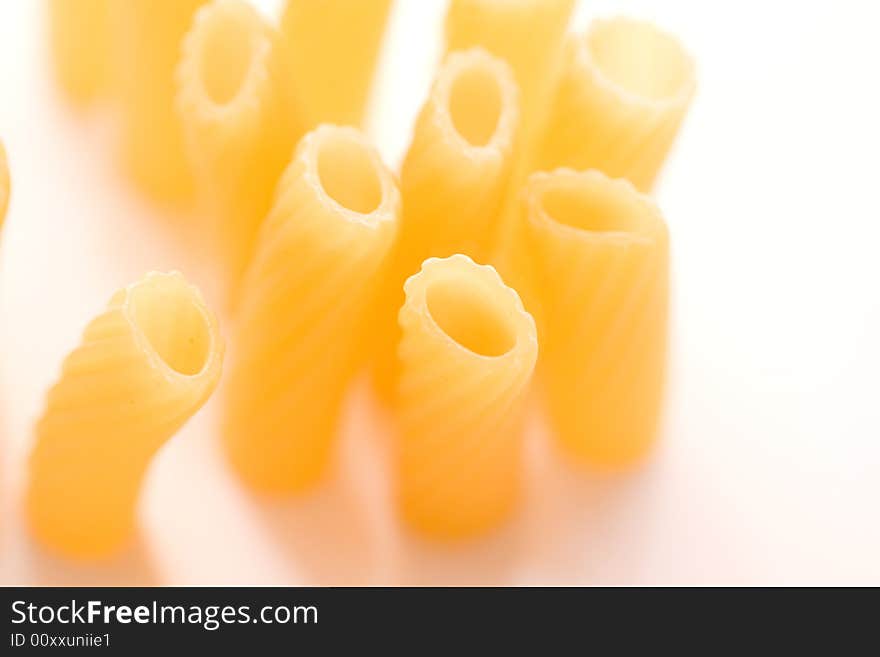 Composition of yellow macaroni (tubule)