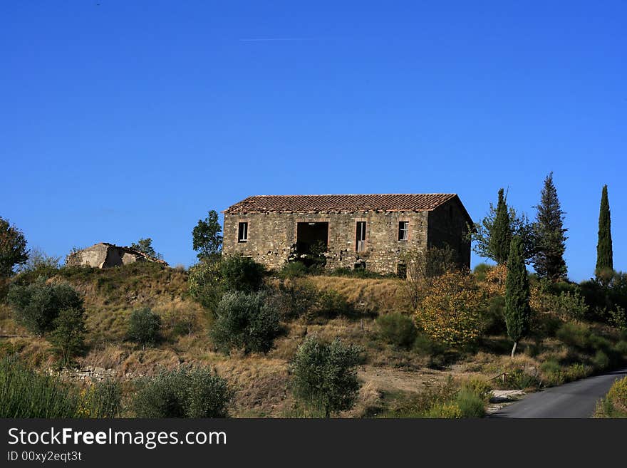 An abandoned house in umbria