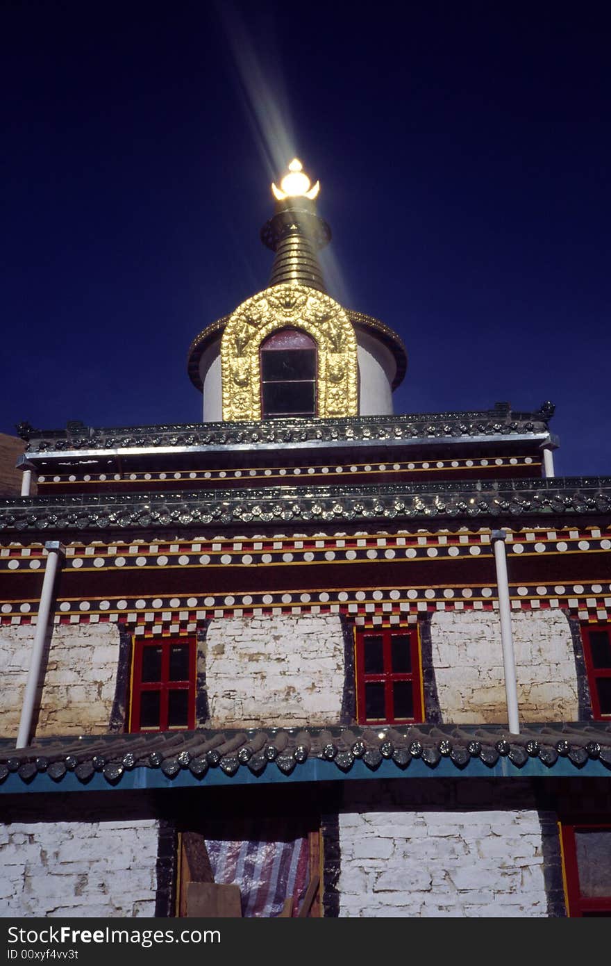 Golden pagoda