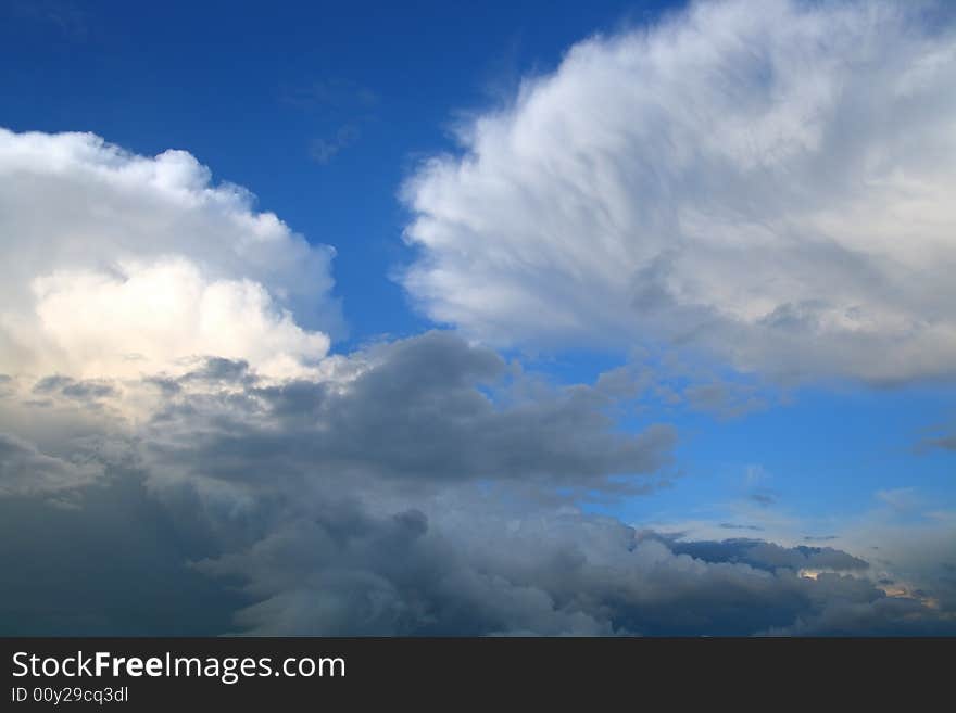 Beauty sky with clouds