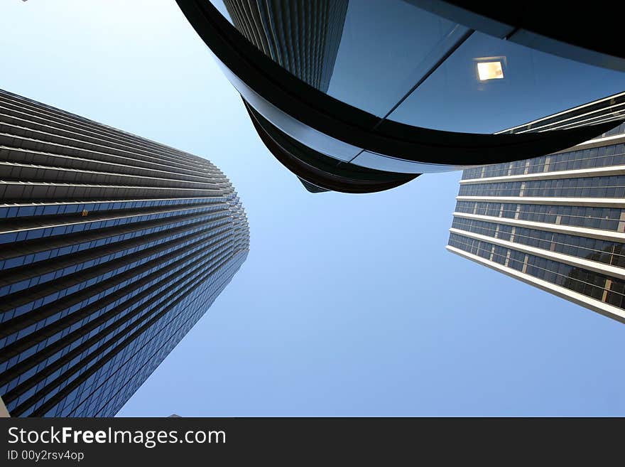 3 skyscrappers in san francisco